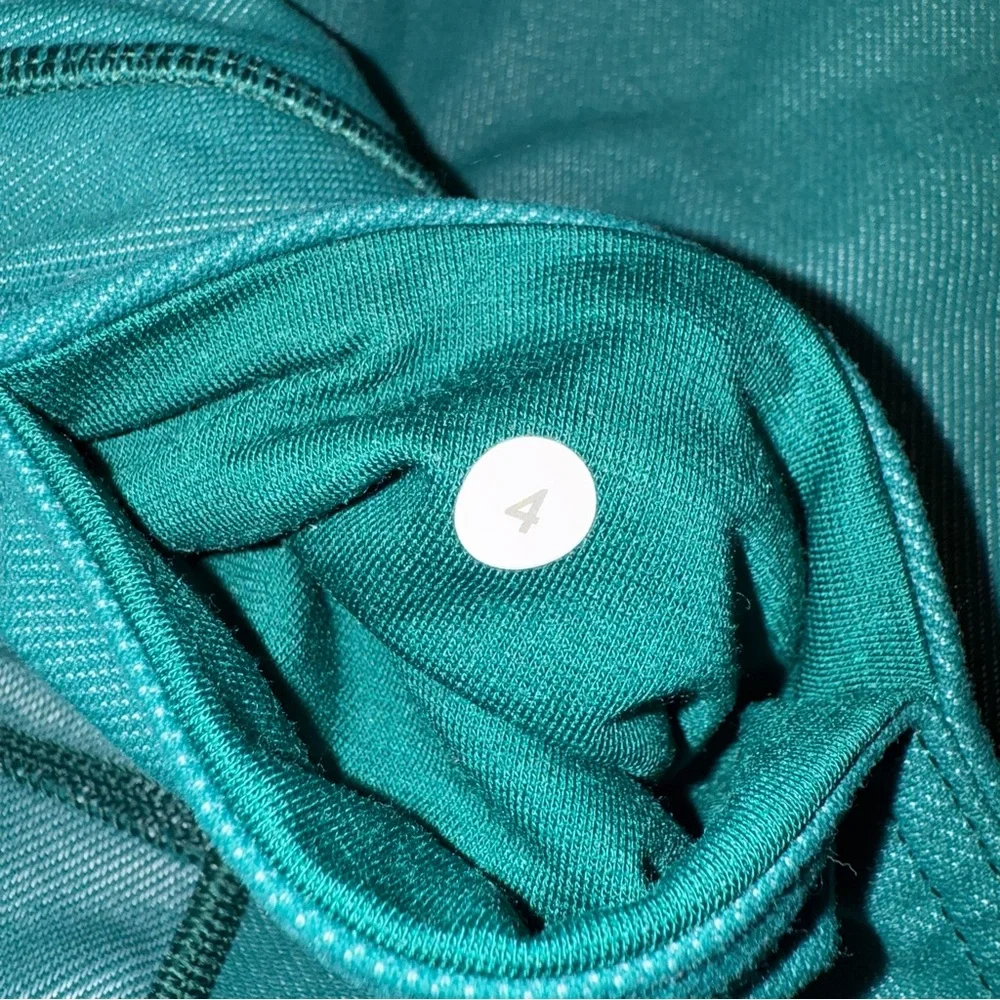 Lululemo‎ Women Size 4  Wunder Under Pant III FORT/WHT Forage Teal Green